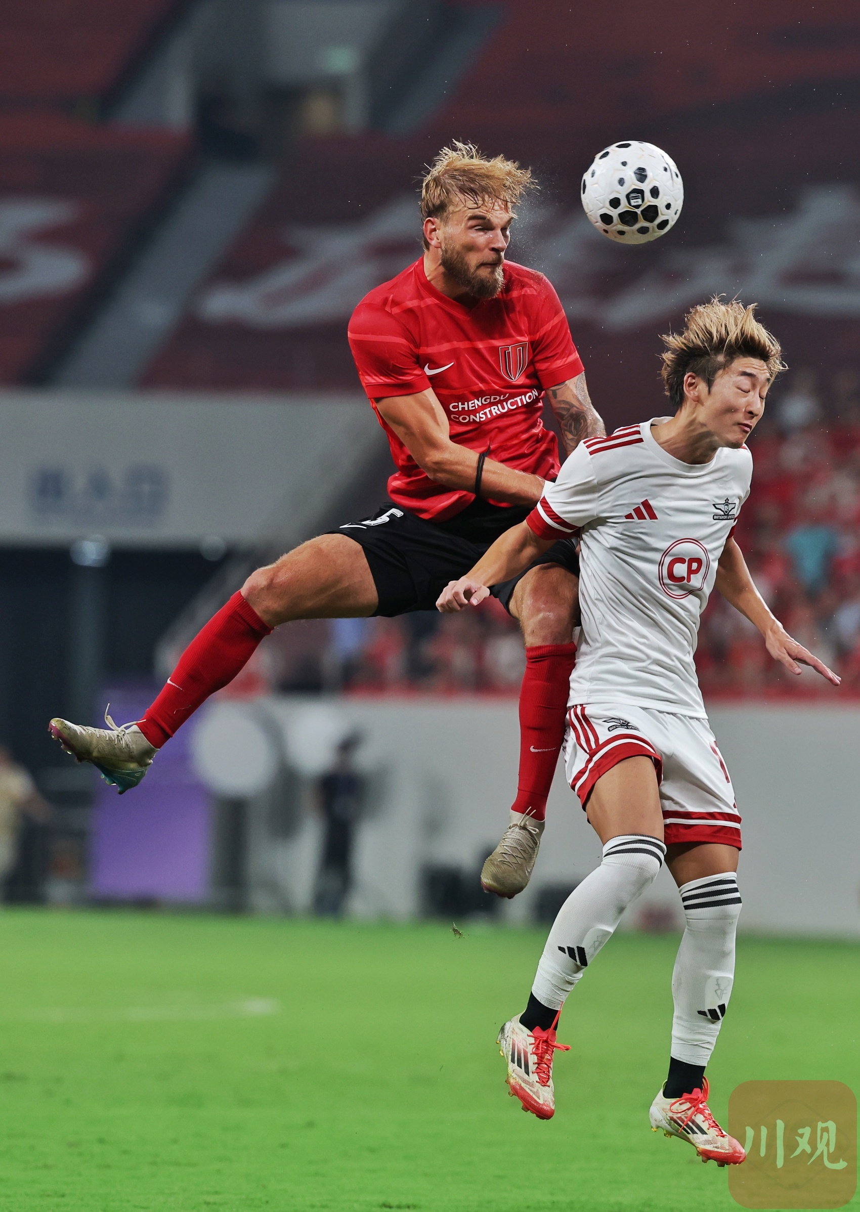 星空体育APP- 天乐代表阿贾克斯首发出战欧联杯 