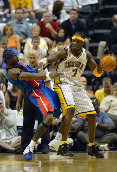  德罗巴为什么在申花只踢了半年 