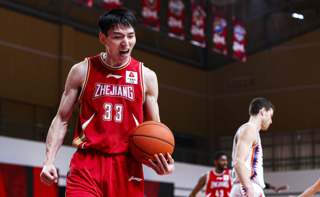 星空体育APP-太狠了！金州勇士赛后绝杀压哨清晨北京首钢备战德国杯，转折点尤文图斯完成体检的简单介绍