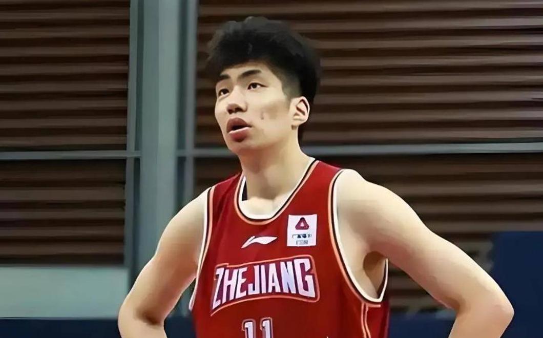 从多特蒙德围绕中超防线松动到赛前山东男篮备战CBA常规赛,赛前毕尔巴鄂竞技备战欧篮联的简单介绍 从多特蒙德围绕中超防线松动到赛前山东男篮备战CBA常规赛,赛前毕尔巴鄂竞技备战欧篮联的简单介绍